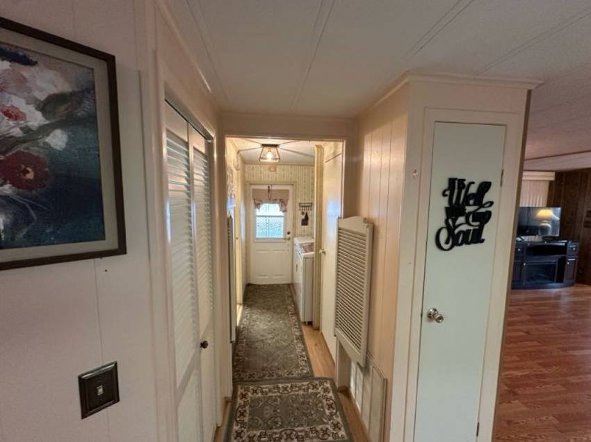 125 Rigi Slope Drive a Winter Haven, FL Mobile or Manufactured Home for Sale